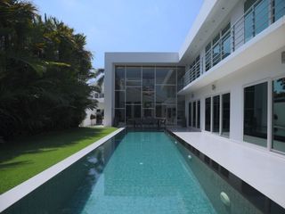 For sale 5 bed house in Bang Lamung, Chonburi
