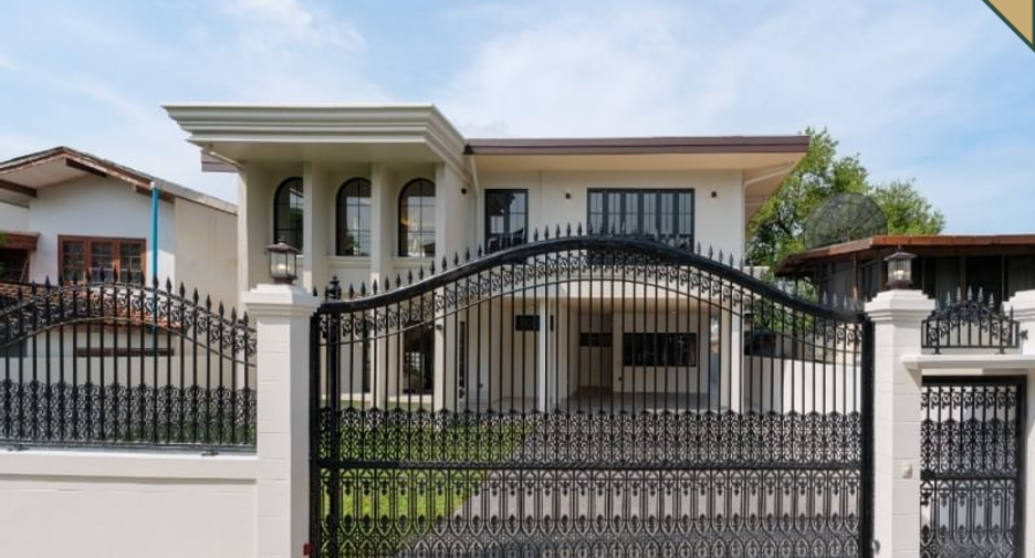 Haus zum Kauf mit 4 Zimmer in Prawet, Bangkok