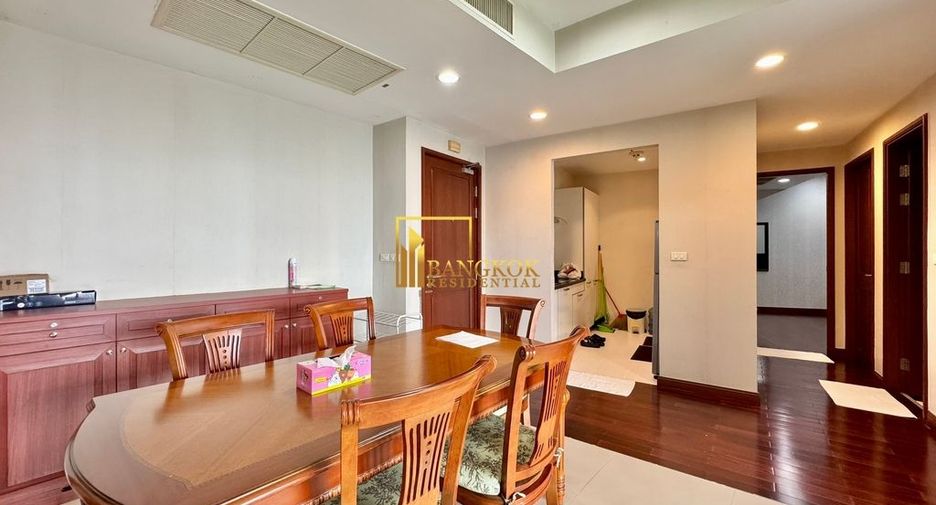 For rent 2 ベッドルーム condo in Pathum Wan, Bangkok