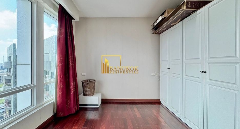 For rent 2 ベッドルーム condo in Pathum Wan, Bangkok
