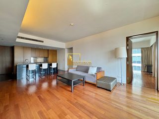 For rent 2 bedrooms condo in Pathum Wan, Bangkok