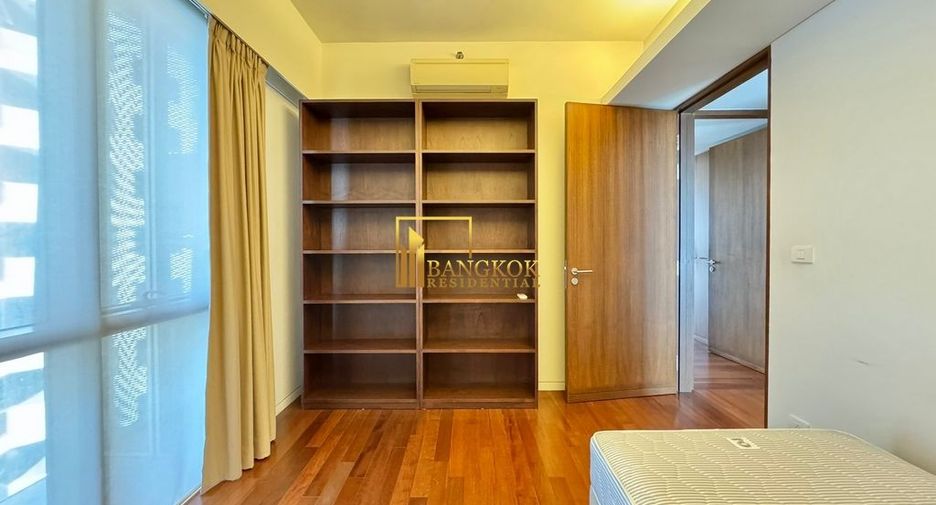 À louer 2 chambres condo à Pathum Wan, Bangkok
