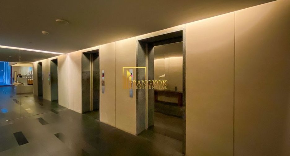 À louer 2 chambres condo à Pathum Wan, Bangkok