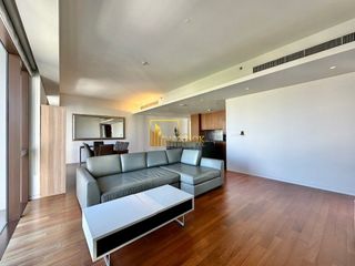 For rent 2 bedrooms condo in Pathum Wan, Bangkok
