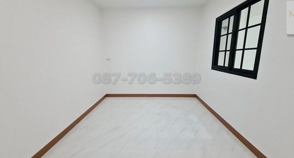 For sale 3 bedrooms townhouse in Sai Mai, Bangkok