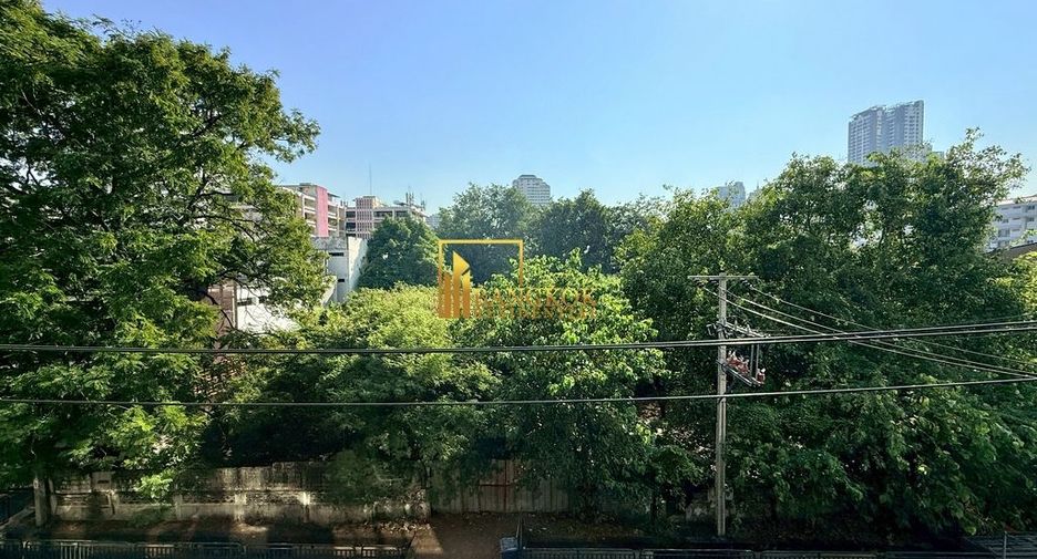 Wohnung zur Miete mit 3 Zimmer in Watthana, Bangkok