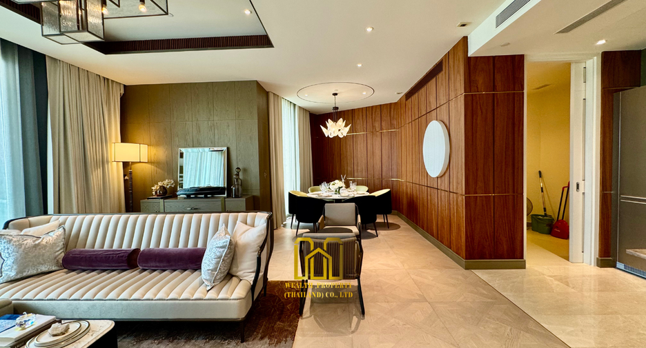 For sale 3 bed condo in Khlong San, Bangkok