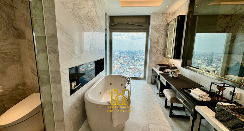 For sale 3 bed condo in Khlong San, Bangkok