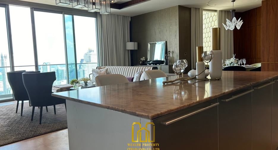 For sale 3 bed condo in Khlong San, Bangkok