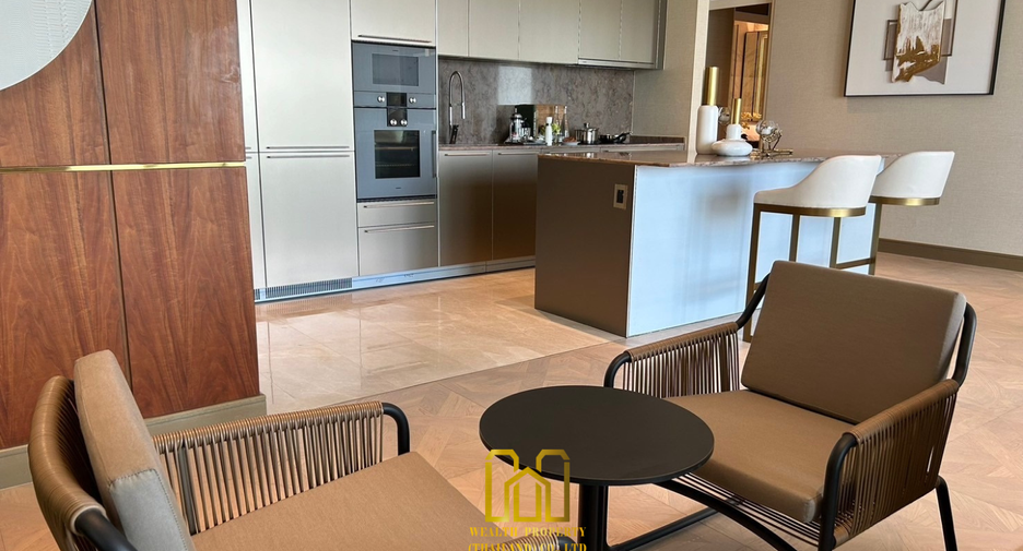 For sale 3 bed condo in Khlong San, Bangkok