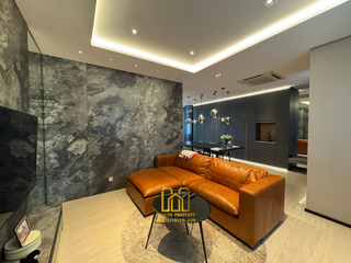 For sale 3 Beds house in Huai Khwang, Bangkok