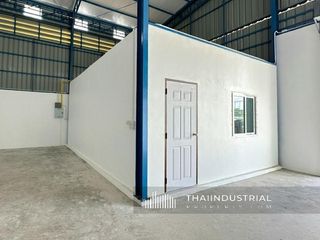 Almacén en alquiler en Khlong Luang, Pathum Thani