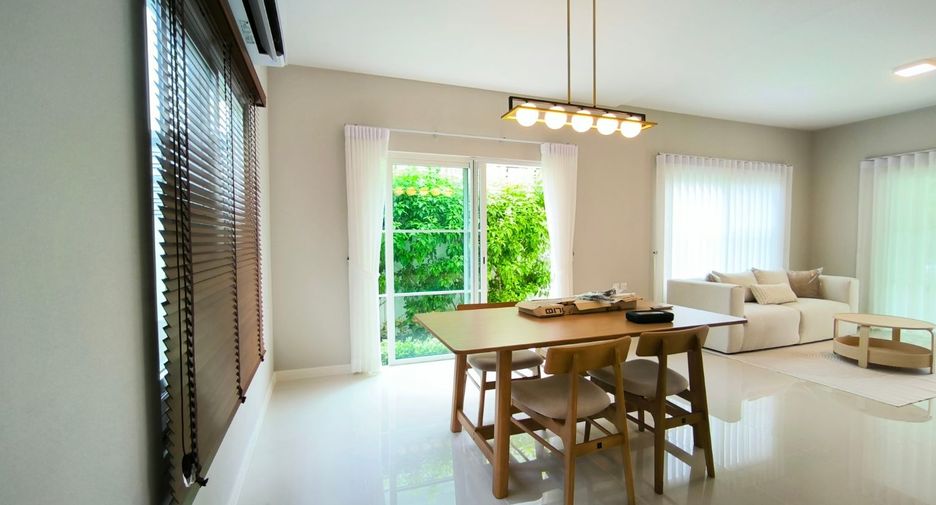 Haus zur Miete mit 3 Zimmer in Bang Phli, Samut Prakan