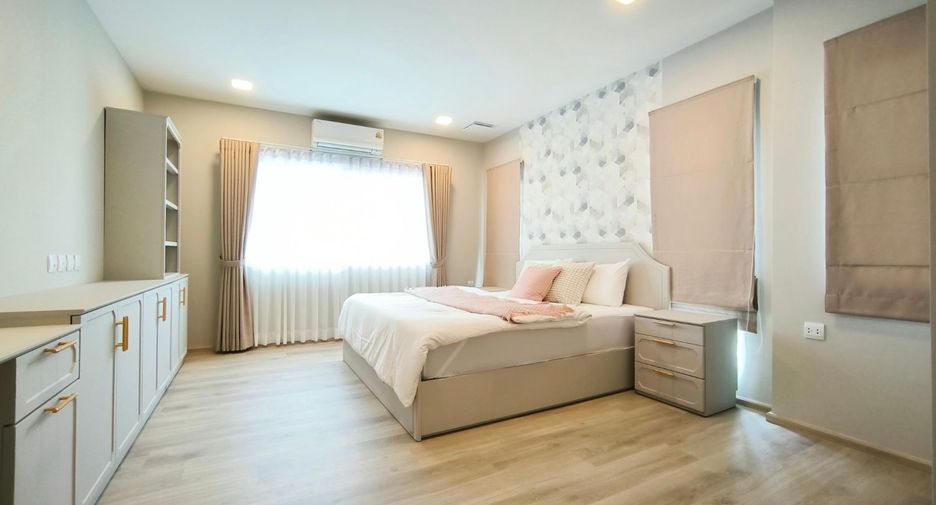 Haus zur Miete mit 3 Zimmer in Bang Phli, Samut Prakan