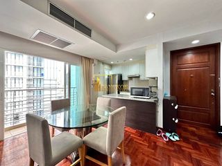 For rent 2 bedrooms apartment in Khlong Toei, Bangkok