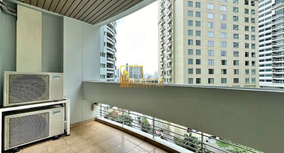 À louer 2 chambres appartement à Khlong Toei, Bangkok