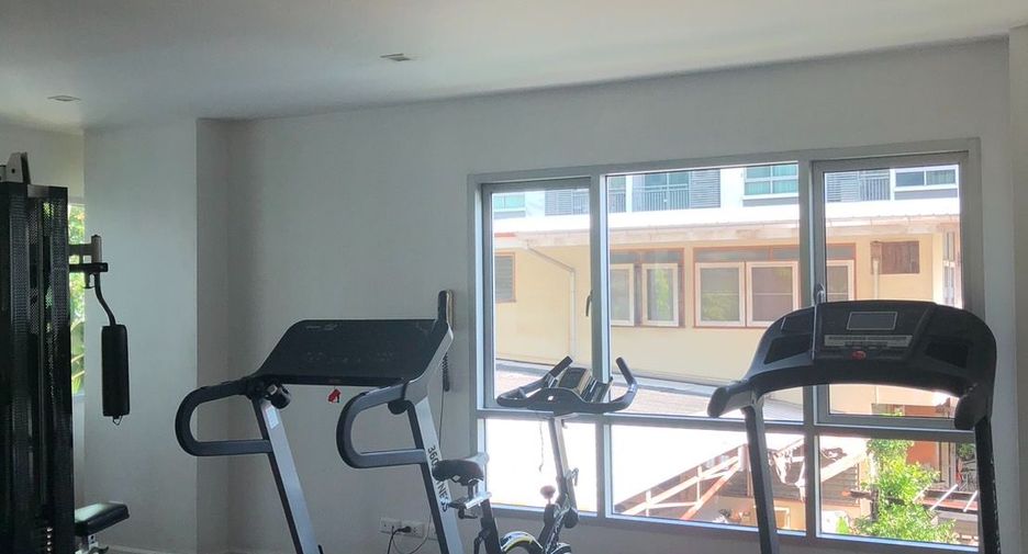 For rent 1 bed condo in Khlong Toei, Bangkok