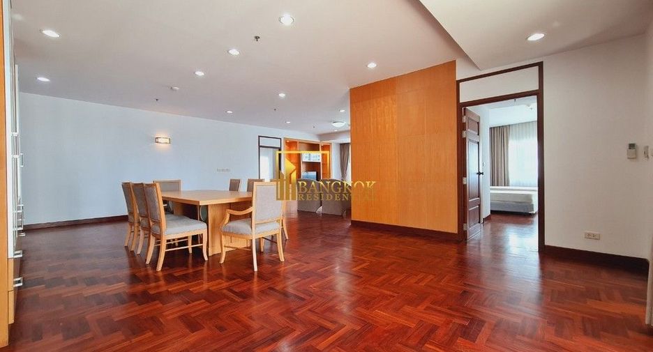 Apartment zur Miete mit 3 Zimmer in Khlong Toei, Bangkok