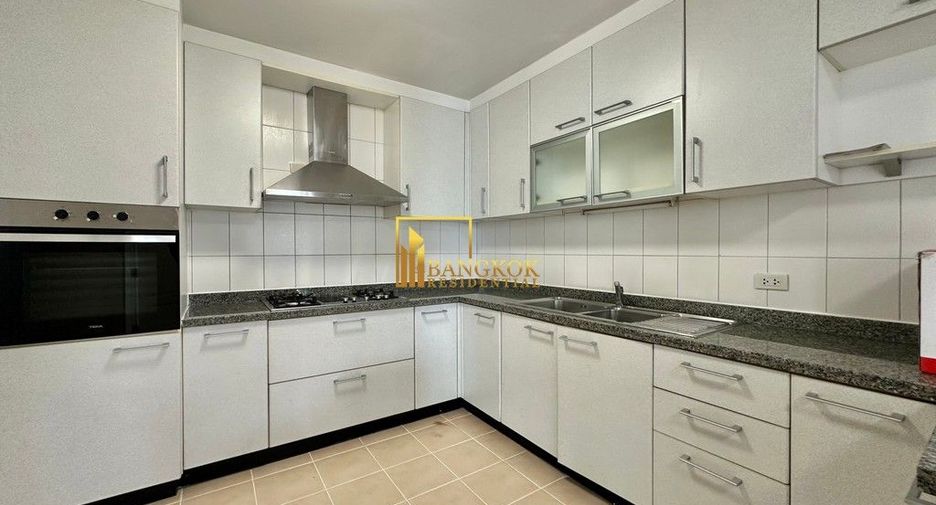 Apartment zur Miete mit 3 Zimmer in Khlong Toei, Bangkok