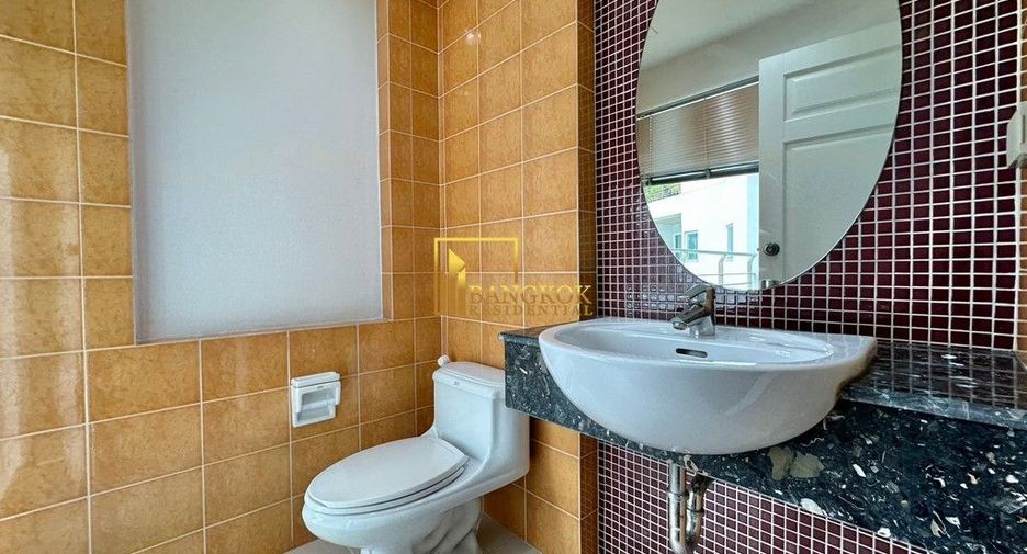 Apartment zur Miete mit 3 Zimmer in Khlong Toei, Bangkok