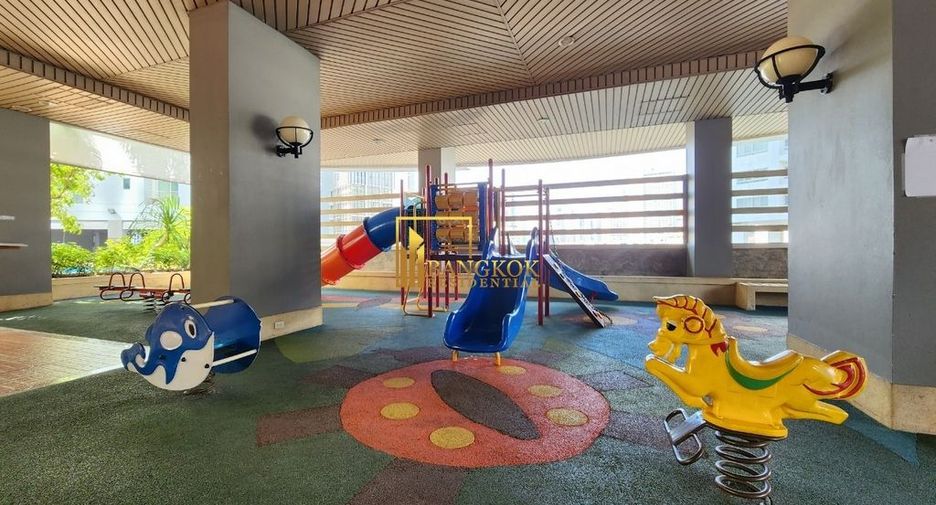 Apartment zur Miete mit 3 Zimmer in Khlong Toei, Bangkok