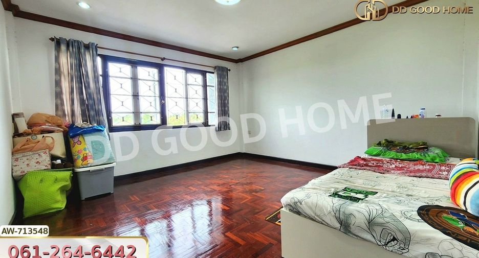 Reihenhaus zum Kauf mit 2 Zimmer in Bang Bua Thong, Nonthaburi