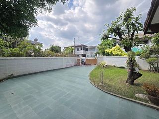 For sale 4 Beds house in Bang Sue, Bangkok