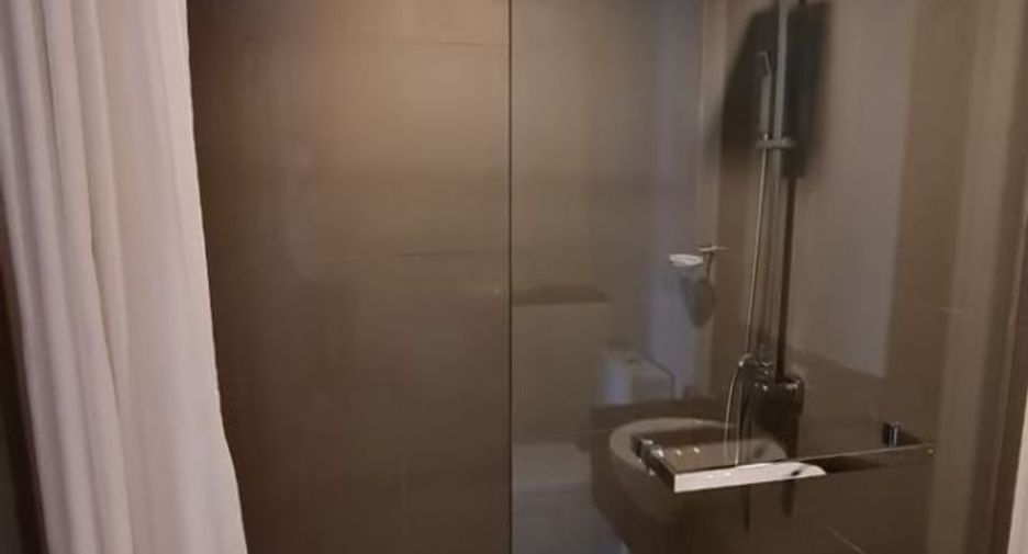 For rent 2 bedrooms condo in Bang Lamung, Chonburi