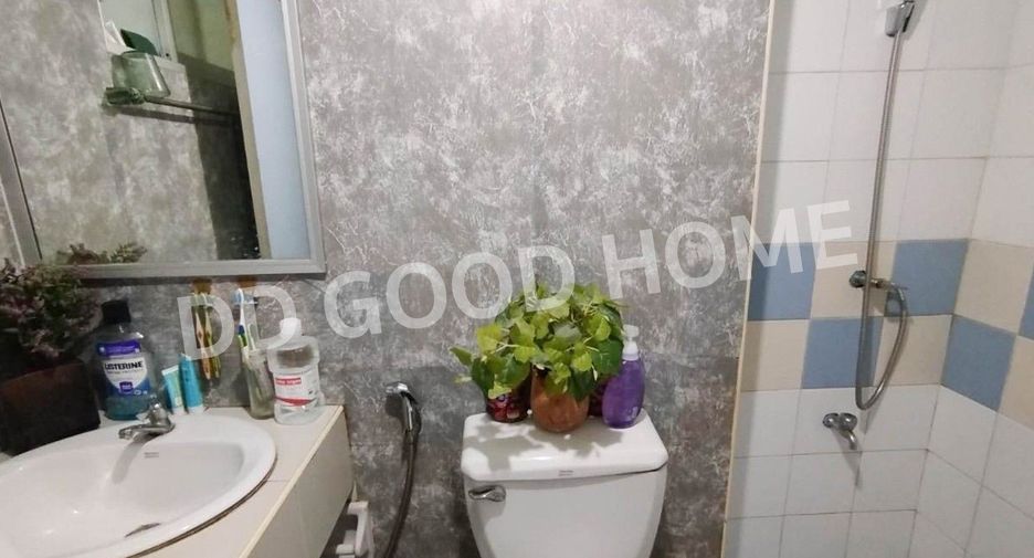 For sale 1 bed condo in Bang Kapi, Bangkok