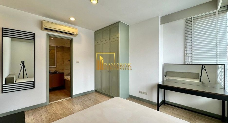 For rent 4 bedrooms condo in Watthana, Bangkok