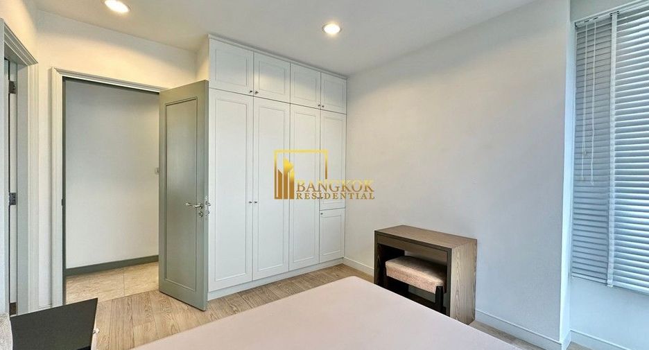 For rent 4 bedrooms condo in Watthana, Bangkok