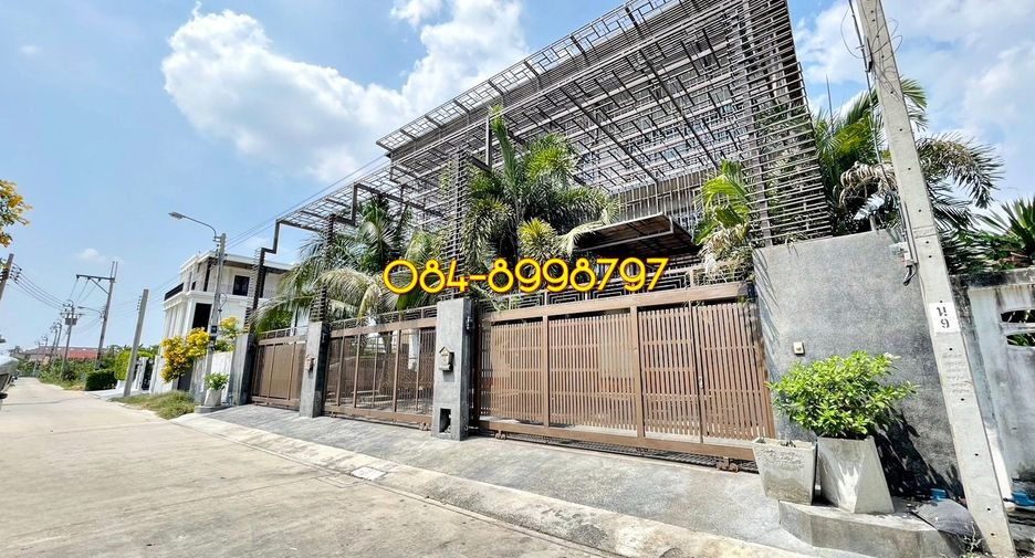 For sale 9 bed house in Pak Kret, Nonthaburi