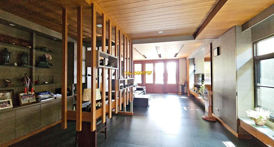 For sale 9 bed house in Pak Kret, Nonthaburi