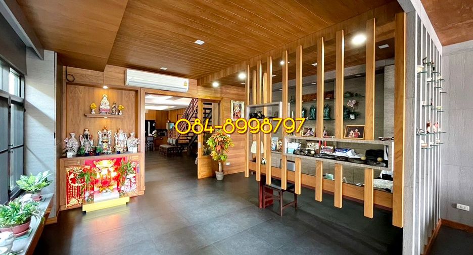 For sale 9 bed house in Pak Kret, Nonthaburi