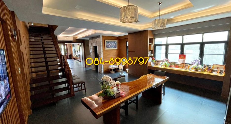 For sale 9 bed house in Pak Kret, Nonthaburi