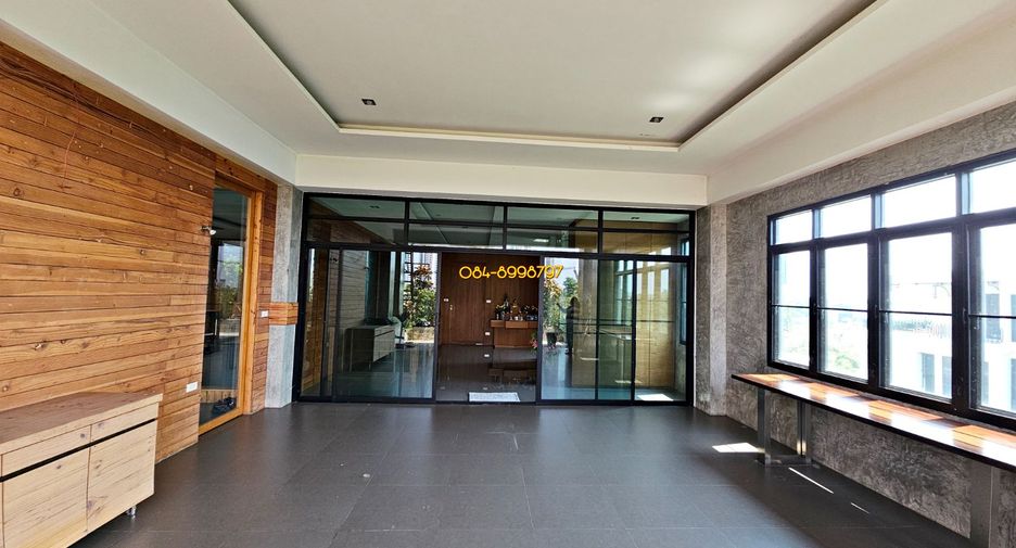 For sale 9 bed house in Pak Kret, Nonthaburi