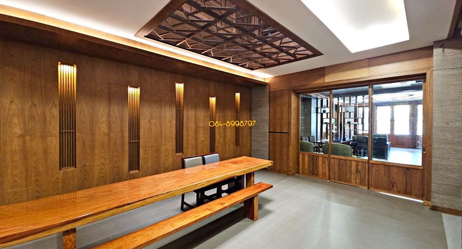 For sale 9 bed house in Pak Kret, Nonthaburi