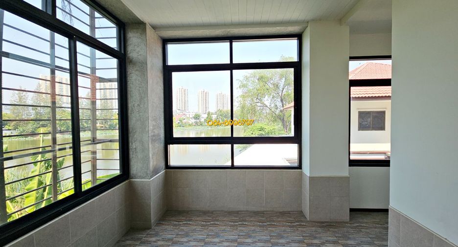 For sale 9 bed house in Pak Kret, Nonthaburi