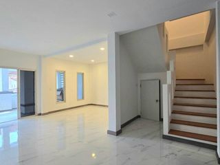 For sale 4 Beds condo in Mueang Phuket, Phuket