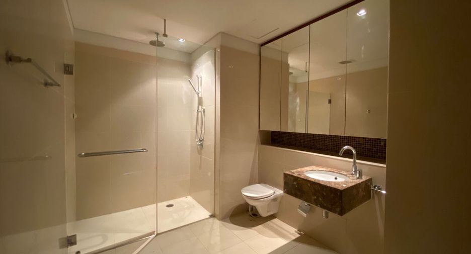 Wohnung zur Miete mit 3 Zimmer in Khlong Toei, Bangkok