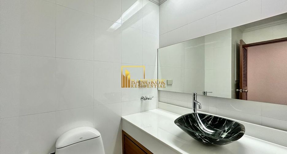 For rent 3 bedrooms condo in Sathon, Bangkok