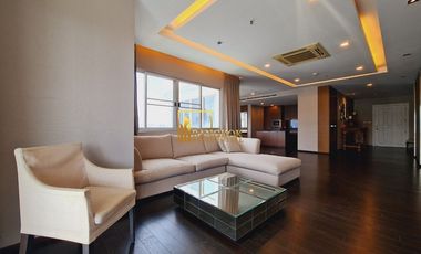 For rent 3 bedrooms condo in Sathon, Bangkok