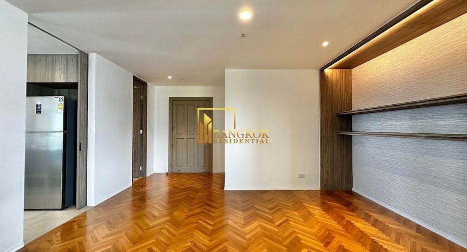 For rent 3 bedrooms condo in Sathon, Bangkok