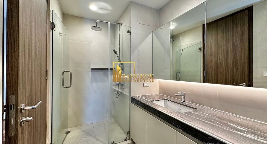 For rent 3 bedrooms condo in Sathon, Bangkok