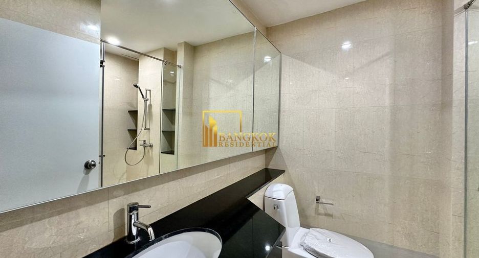 For rent 3 bedrooms condo in Sathon, Bangkok