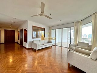 Condo en alquiler de 3 habitaciones en Sathon, Bangkok