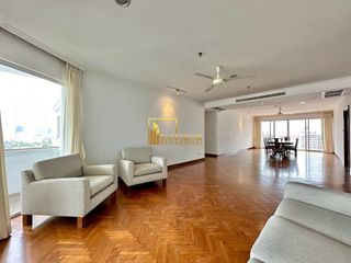 Condo en alquiler de 3 habitaciones en Sathon, Bangkok