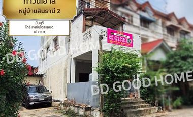 For sale 3 bedrooms townhouse in Min Buri, Bangkok