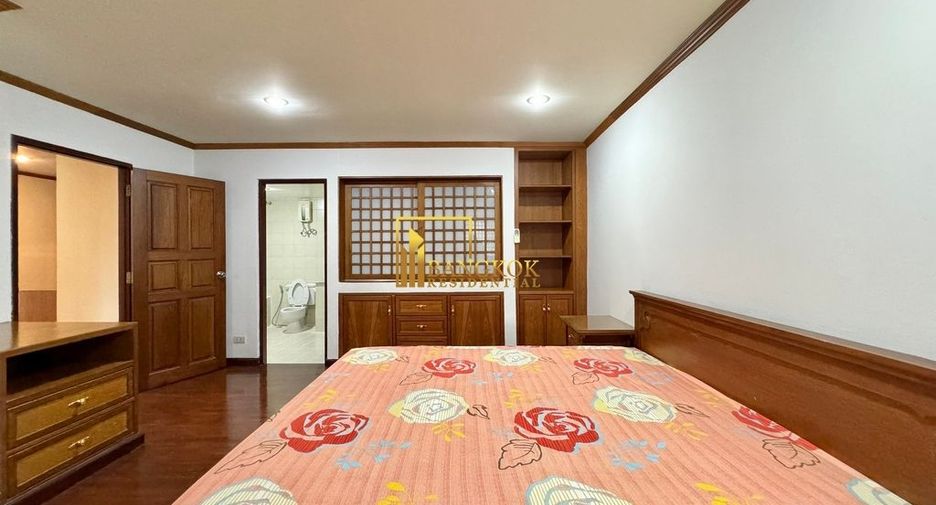 Condo en alquiler de 3 habitaciones en Watthana, Bangkok