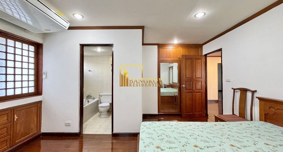 Condo en alquiler de 3 habitaciones en Watthana, Bangkok